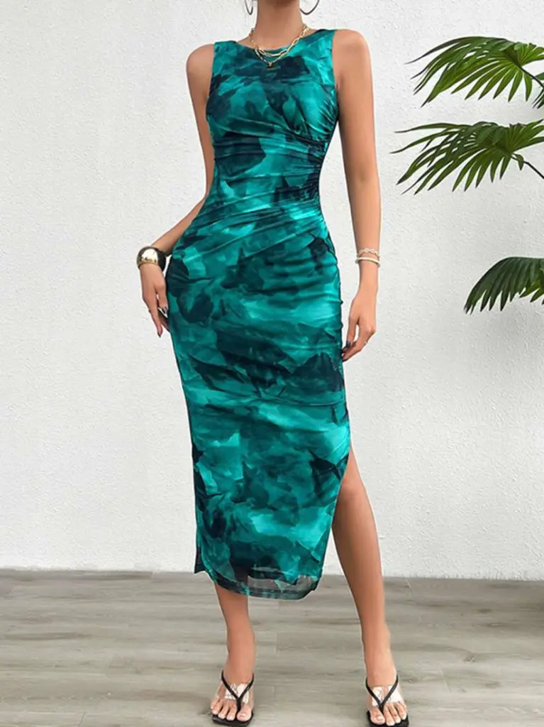 dress 38 2.webp