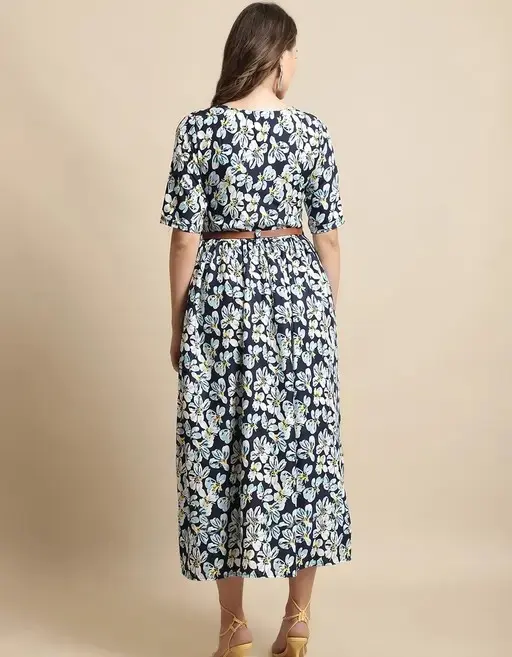 dress 51 2.webp
