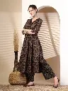 Gulmohar Jaipur Women Kurta Set