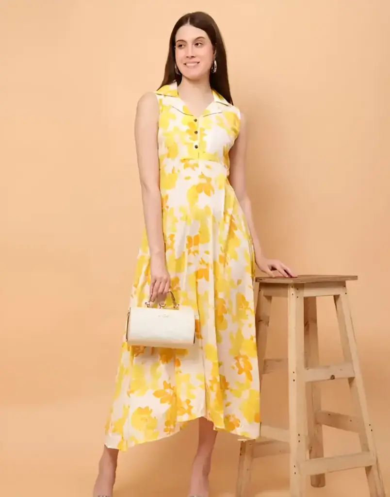  Sleeveless Yellow Floral-Patterned Dress