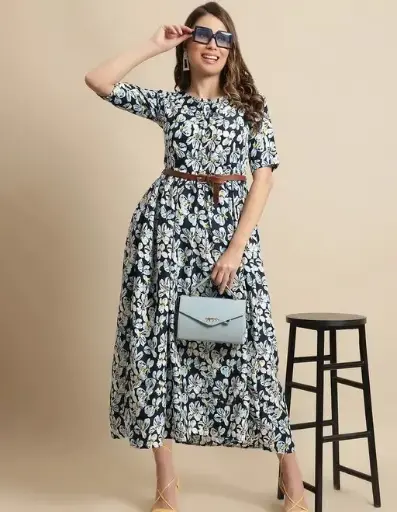 Women's Printed Knee-Length Rayon Dress With Belt